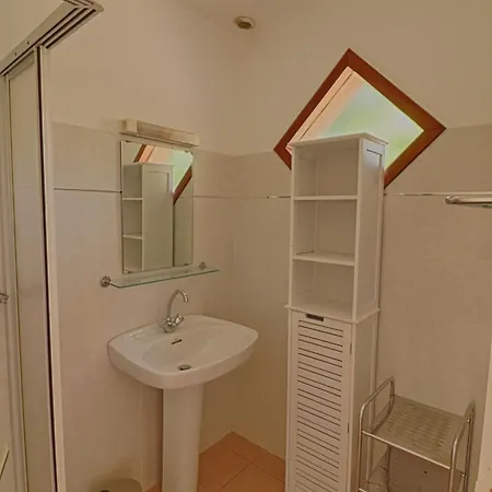 N3 Rez De Jardin La Liscia * Calcatoggio (Corsica)